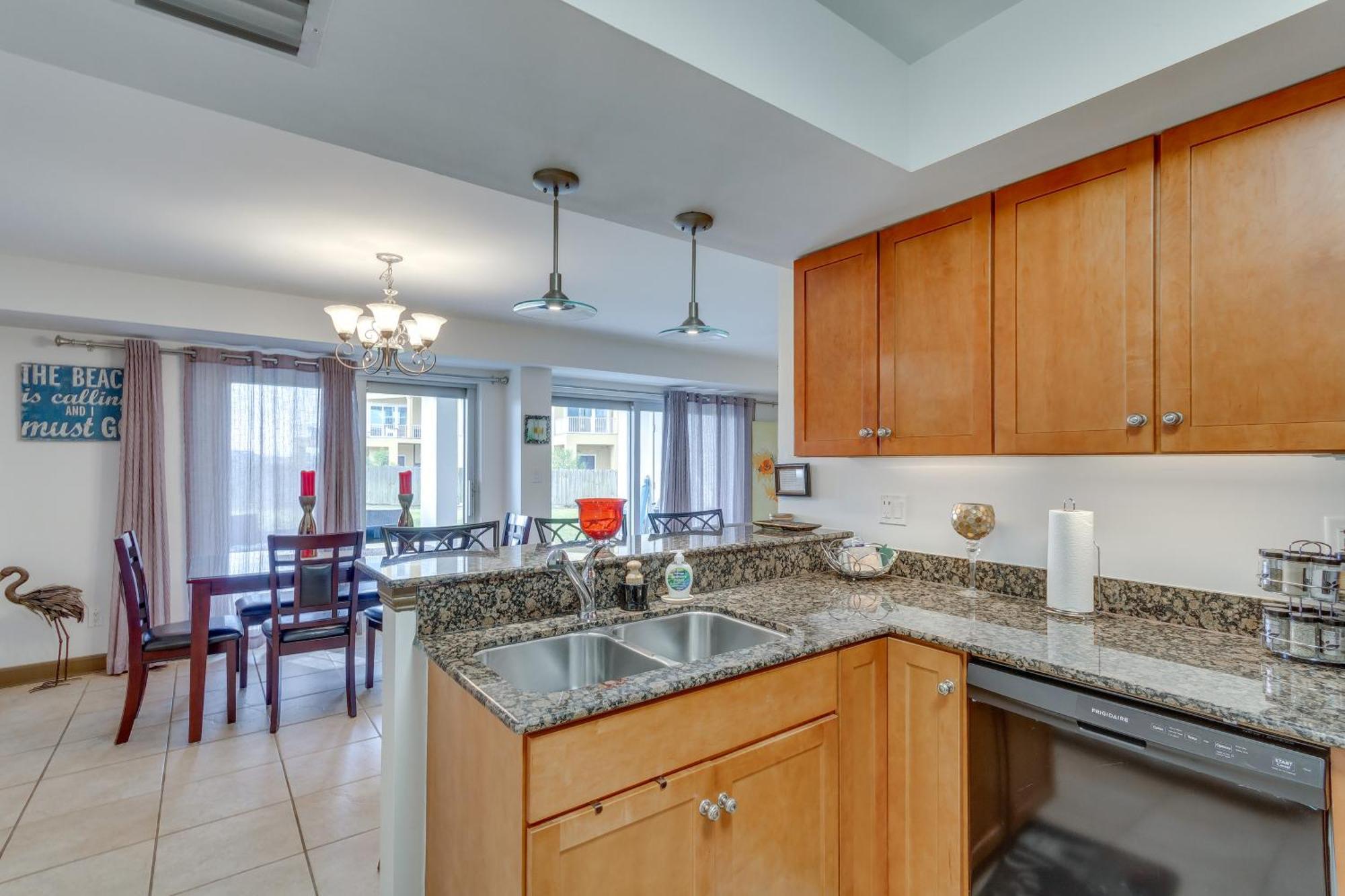 Pensacola Beach Condo With Patio And Access To Beach! エクステリア 写真