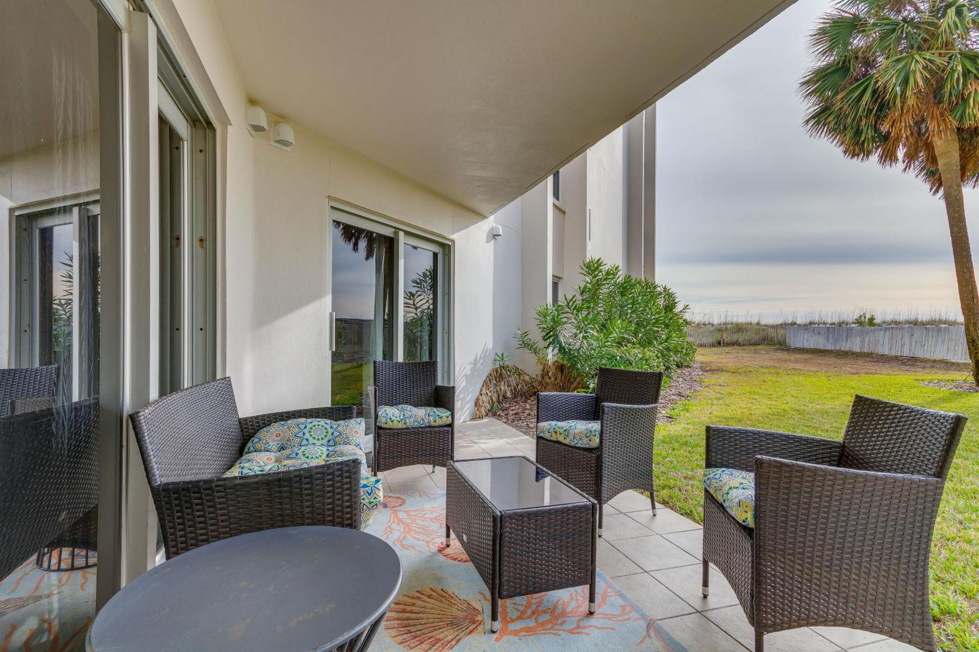Pensacola Beach Condo With Patio And Access To Beach! エクステリア 写真